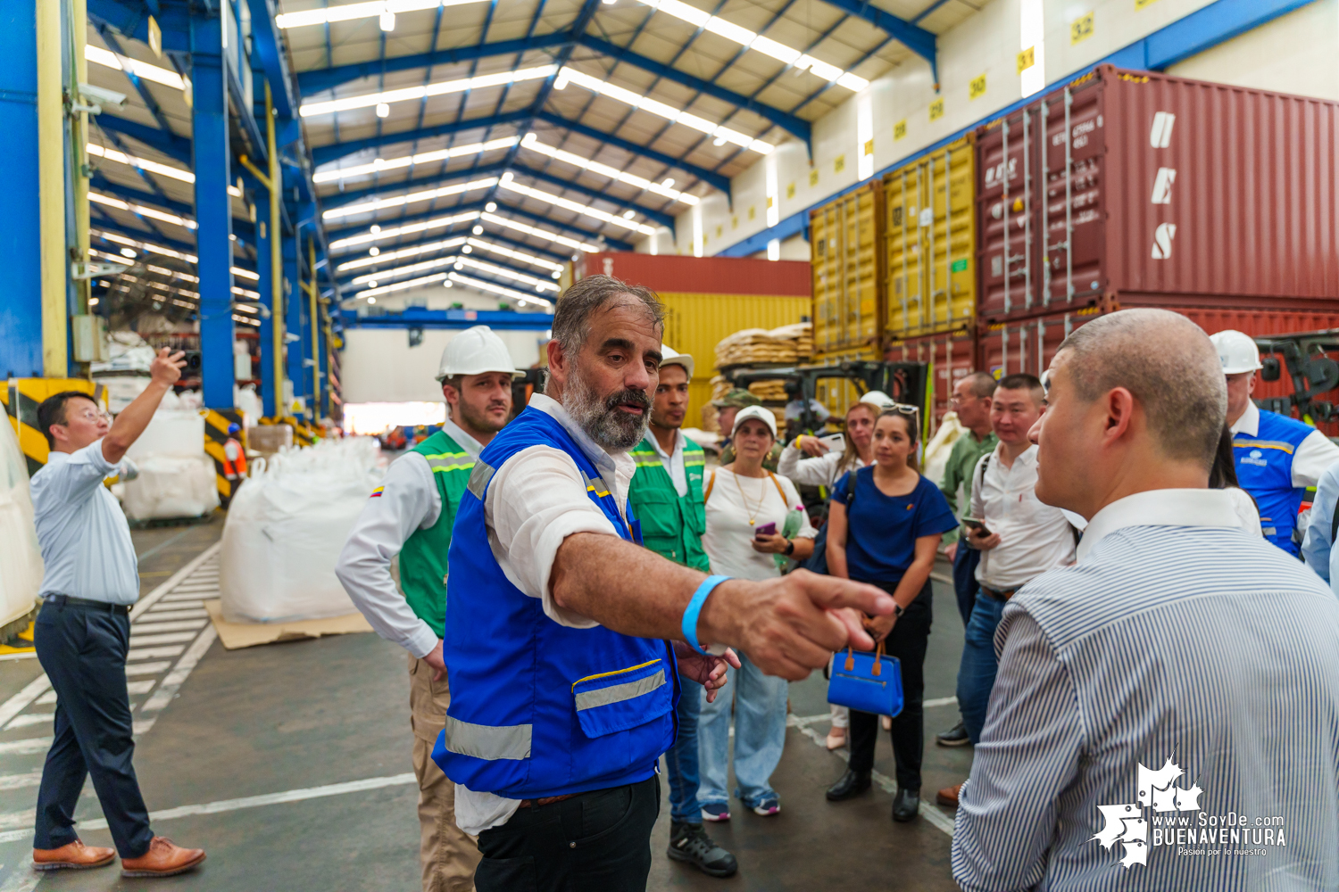 A la Sociedad Portuaria Regional de Buenaventura arribó el primer servicio directo entre Asia y Colombia por la naviera Cosco Shipping