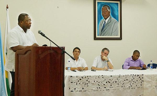 Foro debate en Unipacífico planteó perspectivas sobre el ordenamiento territorial del Distrito de Buenaventura