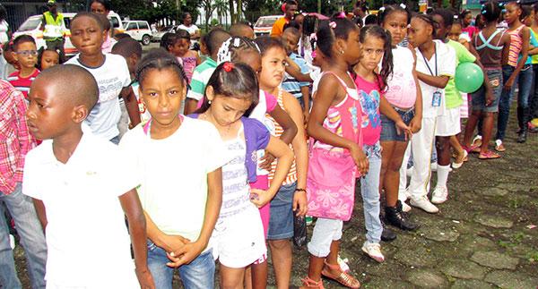 Más de 500 niños y niñas de Buenaventura participaron del lanzamiento de las Vacaciones Recreativas 2013