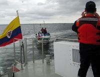 Armada Nacional rescata cuatro pescadores ecuatorianos luego de permanecer 48 horas a la deriva en el pacífico colombiano