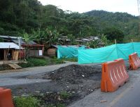 Desalojarían viviendas de invasión en zonas de construcción de la doble calzada Buenaventura - Loboguerrero