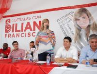 Un grupo de liberales adhirieron a la campaña de Dilian Francisca Toro Gobernadora