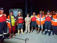 Guardacostas rescata a cuatro pescadores ecuatorianos en altamar