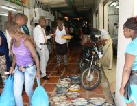 Secretaría de Salud realizó inspección vigilancia y control a platoneras en las afueras de la plaza de mercado José Hilario López en Pueblo Nuevo