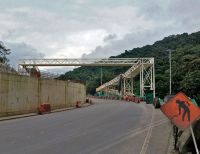 Se instaló satisfactoriamente el puente peatonal en Triana