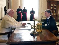 Presidente Santos se reunió este viernes en Roma con el Papa Francisco