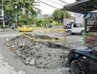 Hidropacífico reparó daño en tubería ubicada en la entrada del barrio Los Laureles