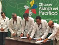 La Alianza del Pacífico firma el primer arreglo multilateral de reconocimiento mutuo