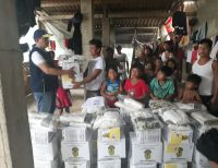 Familias indígenas provenientes del río San Juan recibieron ayudas humanitarias por parte de la Administración Distrital