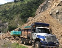 Invías trasladó maquinaria a sector de El Naranjo por derrumbe que afecta movilidad en vía Buenaventura - Loboguerrero