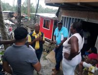 La Alcaldía Distrital de Buenaventura atiende a familias damnificadas por incendio en el barrio Santafé