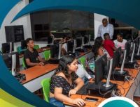 La Unipacífico adquirió 393 computadoras portátiles para que sus estudiantes reciban clases virtuales