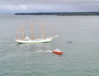 El Buque Escuela ARC Gloria arribó a la Base Naval en bahía de Málaga en el pacífico colombiano