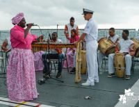 Con una serenata ancestral y charlas científicas, el fin de semana se despide el IV Festival Mundial Ballenas y Cantaoras