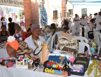 Lanzamiento del mercado campesino “Canasta de paz”, productos de campesinos, mujeres y reincorporados en Cafam-Melgar y Comfenalco-Valle Delagente en Cañasgordas