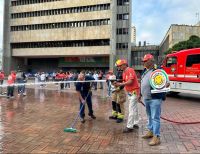 ‘Cali, Volvamos a Sonreír’ con la Plazoleta de San Francisco, limpia y reluciente