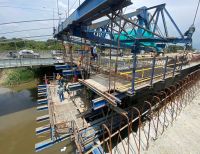 Obras del nuevo puente de Juanchito avanzan con normalidad, por control de calidad se demolerá una dovela