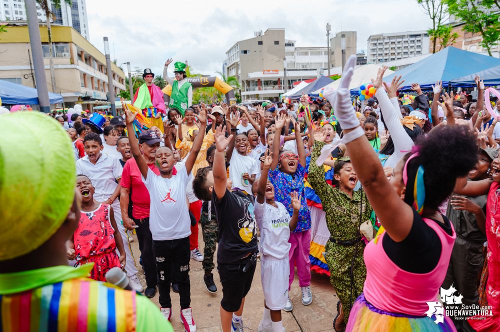 Menores participaron en el Carnavalito de la Alegría realizado por la Alcaldía Distrital de Buenaventura