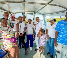 Recorridos en catamarán por la bahía de Buenaventura impulsan la educación ambiental sobre manejo de residuos sólidos