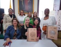 La gobernadora del Valle, Dilian Francisca Toro radicó en el Congreso la Ley de Inírida ‘Mujeres cuidadoras de la biodiversidad’