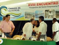 Presidente de la República condecoró a la Cámara de Comercio de Buenaventura