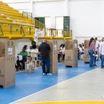 Colombia abrió las urnas para elegir presidente y vicepresidente