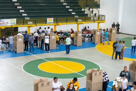 Policía Valle reporta jornada electoral sin incidentes mayores en el departamento
