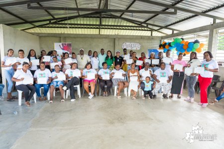 La Universidad del Pacífico y la Fundación Puerto Aguadulce Compas certifican a 32 lideresas del Bajo Calima en liderazgo social y comunitario