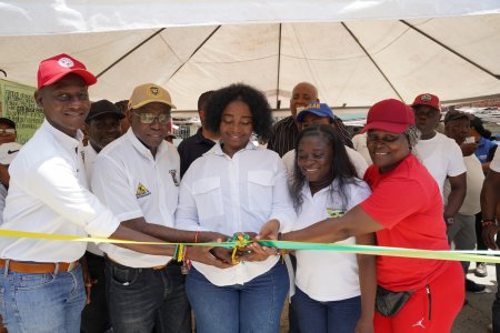 Con obras priorizadas por las comunidades, Alcaldía de Buenaventura inauguró infraestructura de los barrios