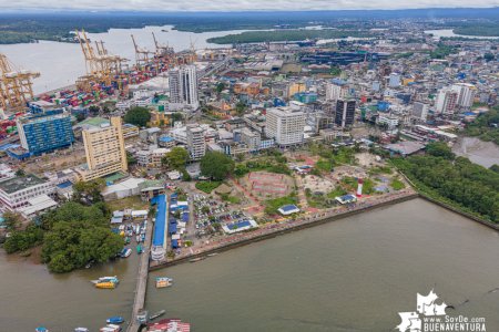 Gases de Occidente refuerza su inversión social en Buenaventura con becas, emprendimiento y apoyo a mujeres